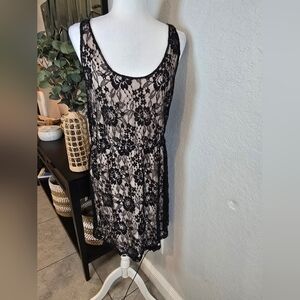 Express Black Lace Floral Black And Cream Mini Dress Size L